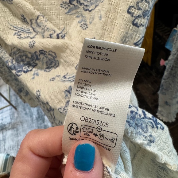 Free People Clover Printed Long Sleeve Scoop Neck Shirt - Picture 9 of 9